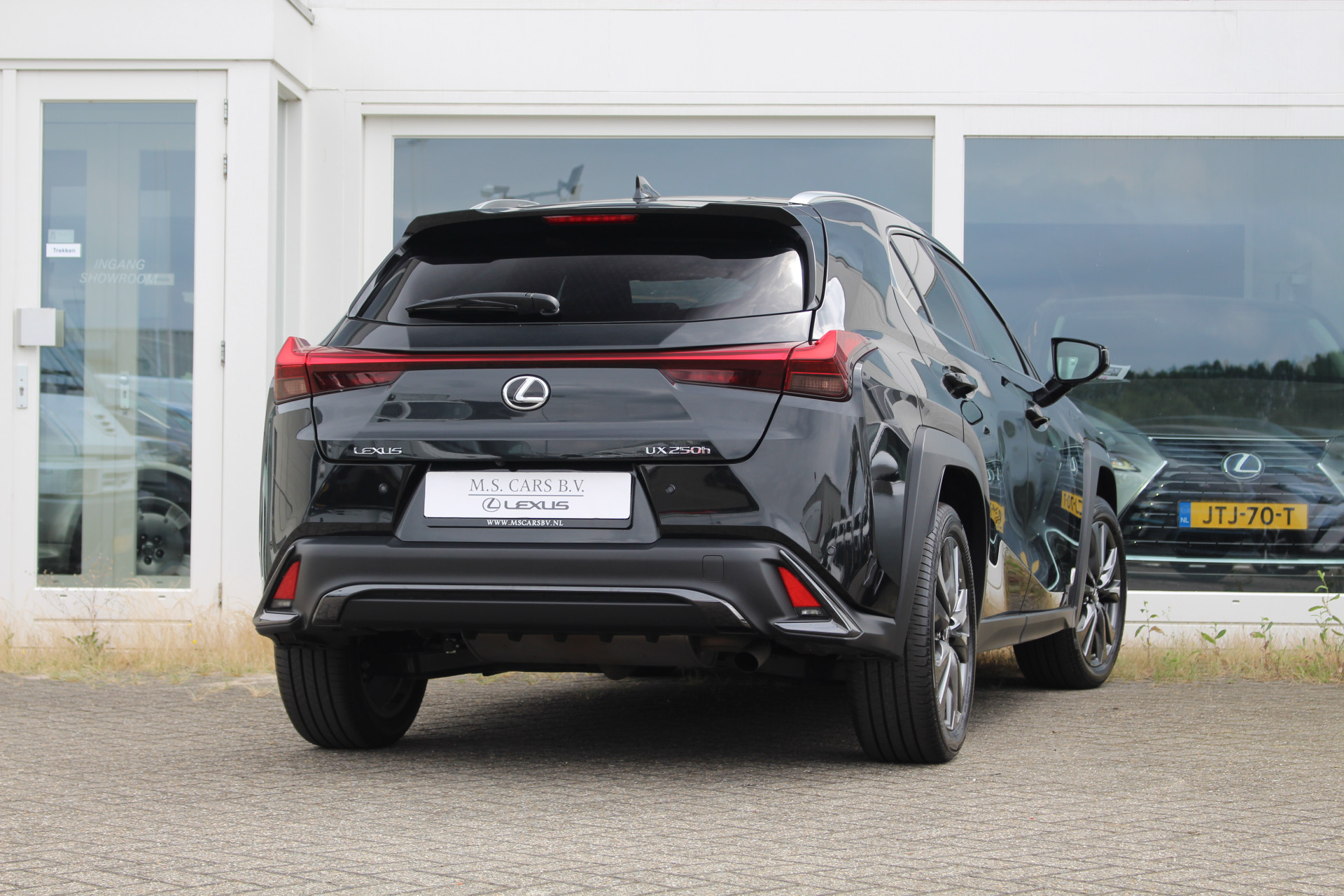 Lexus UX 250h Hybrid F-Sport Design I Leder I Applecarplay I Metallic I Facelift 55088680-1.jpg | M.S. Cars B.V.