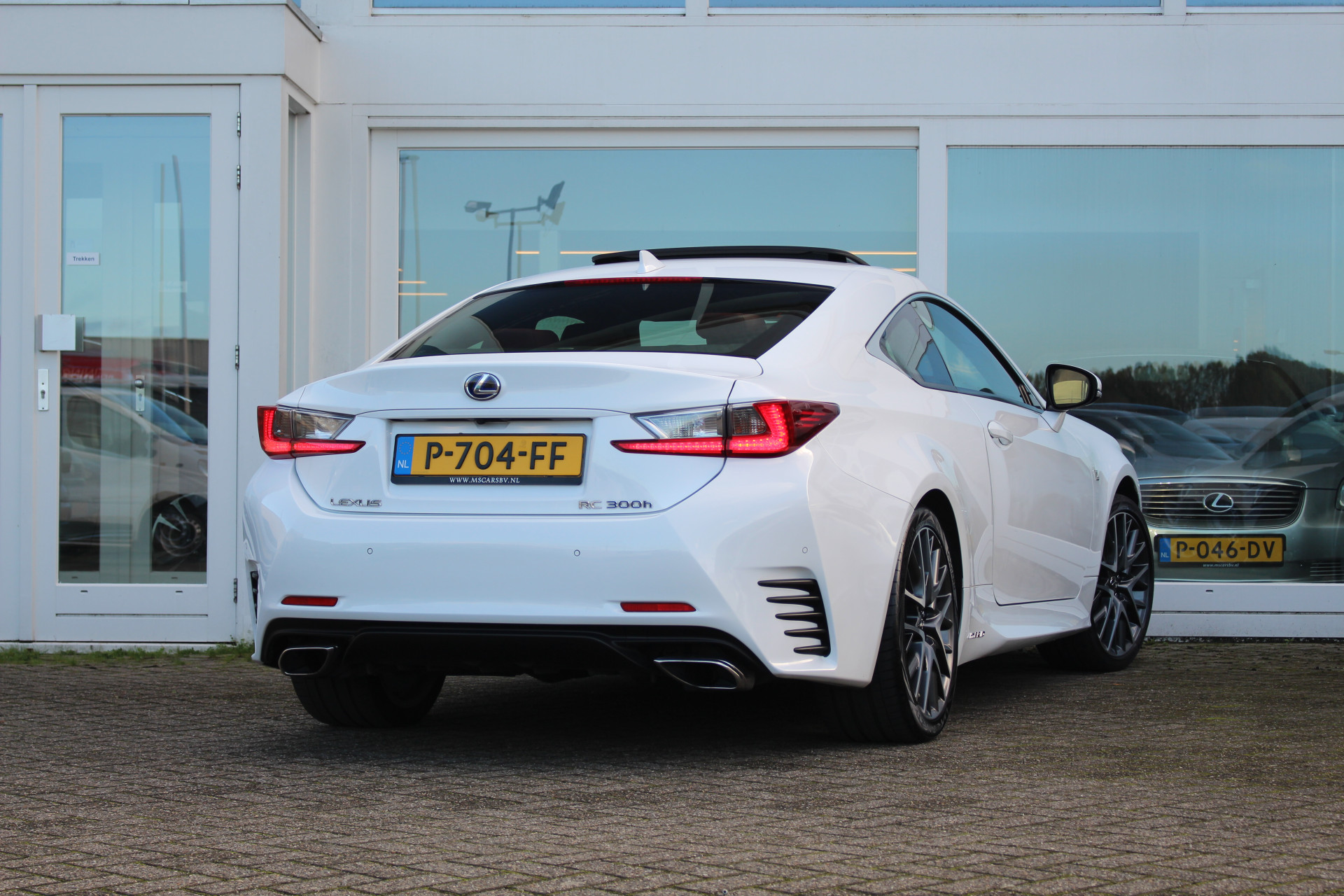 Lexus RC 300h Hybrid F-SPORT Premium I Opendak I Mark Lev. I Premium navi 57757548-1.jpg | M.S. Cars B.V.